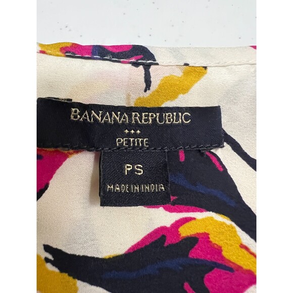 Banana Republic Petite Smocked Waist Floral Sleeveless Blouse Top Women's PS - Picture 4 of 10